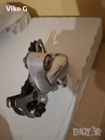 Дерайльор заден  Shimano RD-2300   , снимка 2 - Части за велосипеди - 52878493