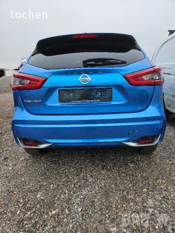 NISSAN Qashqai 1.7 dCi 4x4 Tekna, снимка 8 - Автомобили и джипове - 53275307