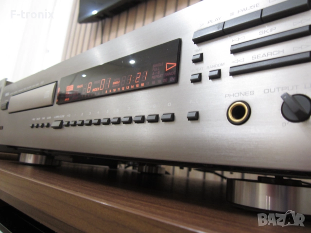 сд плеър Yamaha CDX-1050, снимка 3 - Ресийвъри, усилватели, смесителни пултове - 52292945