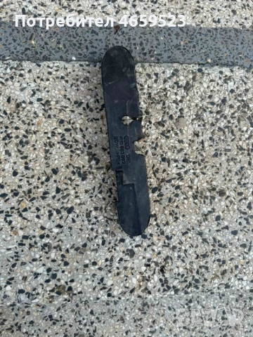 Шумоизулираща дясна капачка за Ауди Audi A8 D4 H4 само за 10лв. 4h0863801