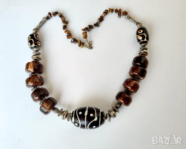 Колие от камилска кост