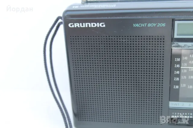 Радио ''Grundig Yacht Boy 206'' , снимка 3 - Радиокасетофони, транзистори - 50413396