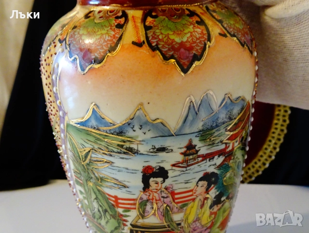 Японски свещник,японски порцелан Сацума и чиста мед. , снимка 3 - Антикварни и старинни предмети - 52506461