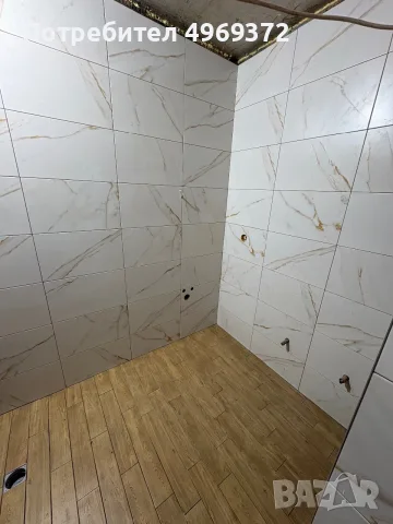 Лепене на плочки  , снимка 11 - Ремонти на баня - 56358331