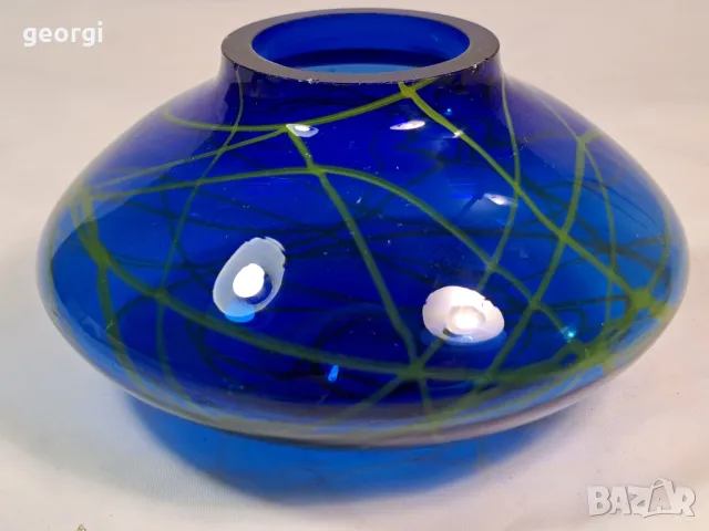 стъклена ваза синьо стъкло 24/4