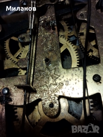 Стар механичен стенен часовник, снимка 13 - Антикварни и старинни предмети - 41806849