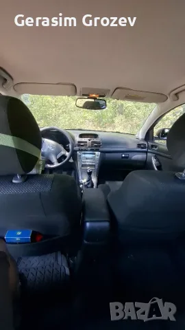 Тойота авенсис 2.2 150коня , снимка 12 - Автомобили и джипове - 55780960