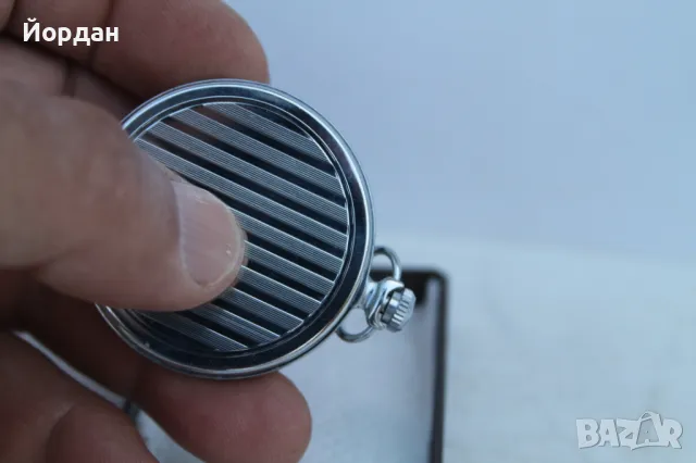 СССР часовник ''Молния'' , снимка 9 - Антикварни и старинни предмети - 50413339