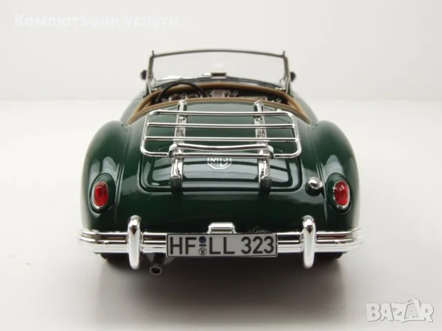 MGA 1955 - мащаб 1:18 на Norev моделът е нов в кутия, снимка 4 - Колекции - 56196158