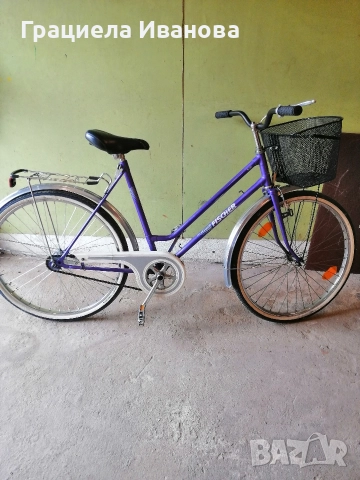 Продавам дамски велосипед 