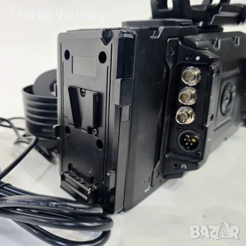 Blackmagic Design URSA Mini Pro G2 4.6K – PL Mount – Пълен професионален комплект, снимка 3 - Камери - 55737587