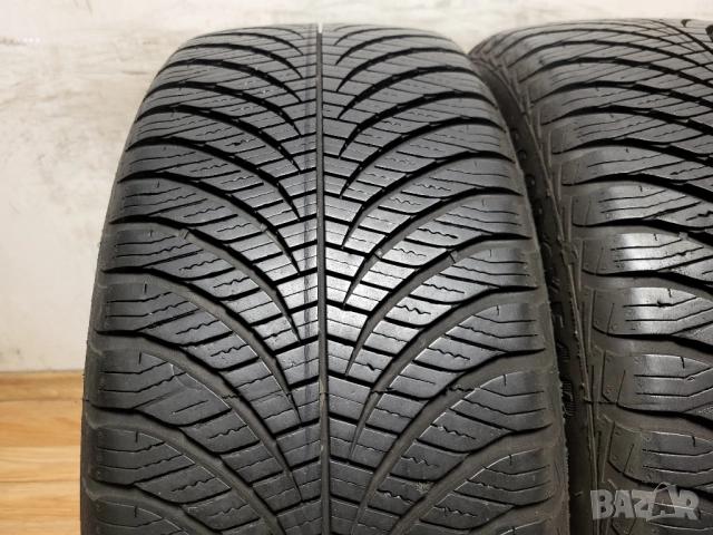 235/45/18 Goodyear / всесезонни гуми, снимка 2 - Гуми и джанти - 52965478