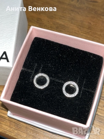 Продавам обици Пандора+ талисман подарък, снимка 6 - Обеци - 52682325