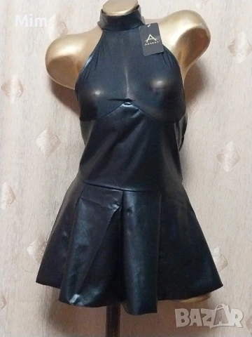 M/L Черна, къса, рокля от еко кожа , снимка 3 - Рокли - 51292955