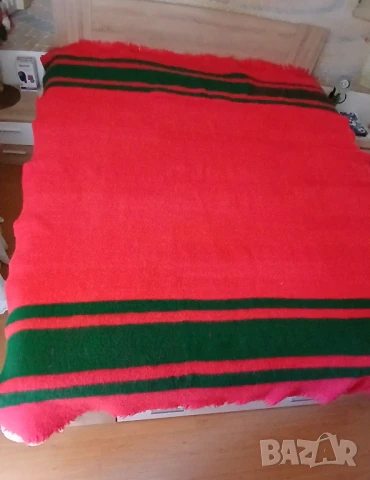 Вълнени двулицеви одеала., снимка 7 - Олекотени завивки и одеяла - 50885528