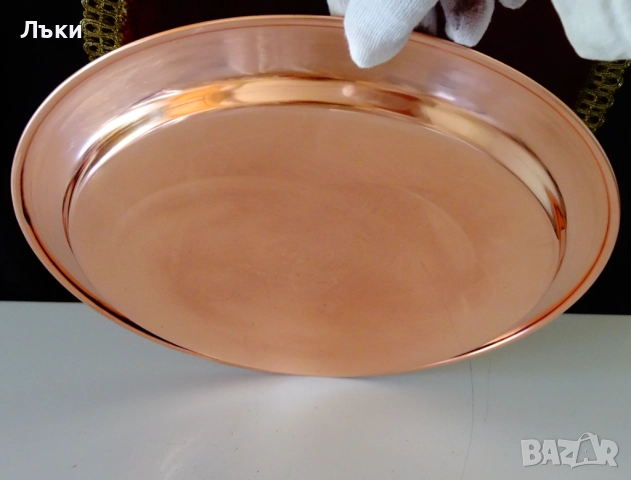 Меден поднос,чиста червена мед 650 гр.,гравиран. , снимка 5 - Антикварни и старинни предмети - 51514738