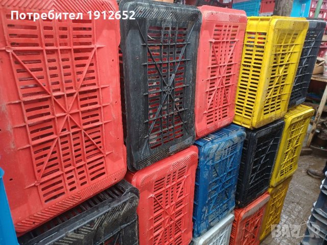 продава каси за месо и колбаси-здрави като нови.