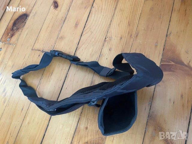 Nike чанта за кръст, снимка 2 - Чанти - 53847662