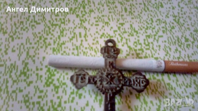 Стар бронзов православен кръст, снимка 9 - Антикварни и старинни предмети - 35781392