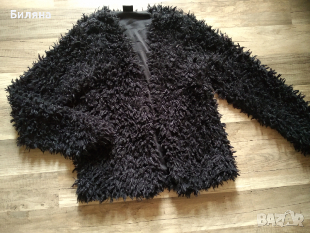 Пухено черно яке / палто / жилетка