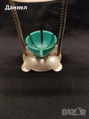 Яйцерезачка , снимка 3 - Антикварни и старинни предмети - 53868399