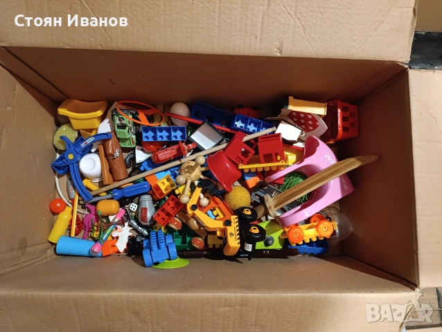 Подарявам кашон с детски играчки , снимка 8 - Фигурки - 53588231