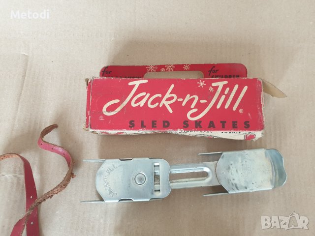 Стари детски кънки за лед, липсва една каишка., снимка 2 - Зимни спортове - 42242442