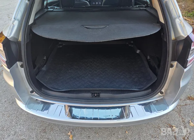 Renault Megane 3 1.5 dci Уникат , снимка 7 - Автомобили и джипове - 55967169