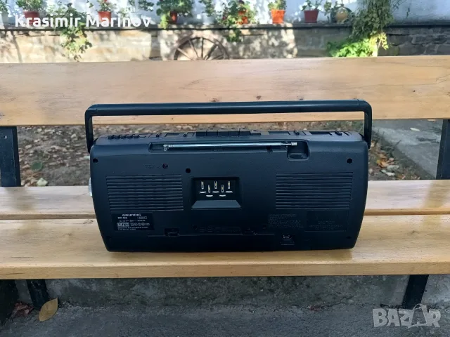 Grundig rr 465 Радиокасетофон, снимка 7 - Радиокасетофони, транзистори - 56078517