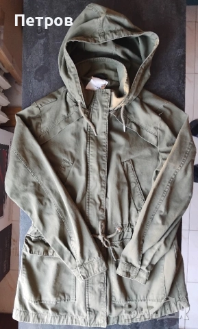 Маслиненозелена парка с качулка Terranova - М, снимка 4 - Други - 53147259