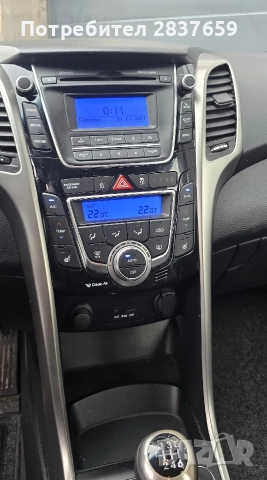 Хюндай i30 - 1.6 CRDI VERTEX , снимка 9 - Автомобили и джипове - 52897487