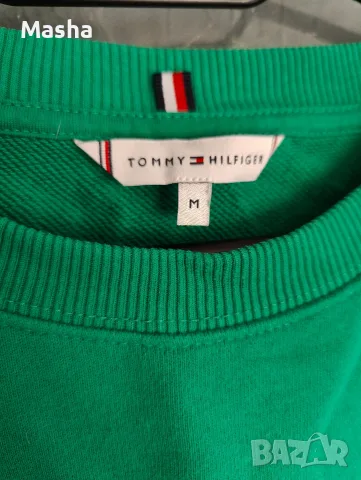 Оригинален памучен суичър Tommy Hilfiger (Размер M) – като нов, снимка 2 - Суичъри - 55969155