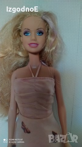 1999 Красива оригинална кукла Барби с прекрасна рокля , снимка 4 - Кукли - 42019435