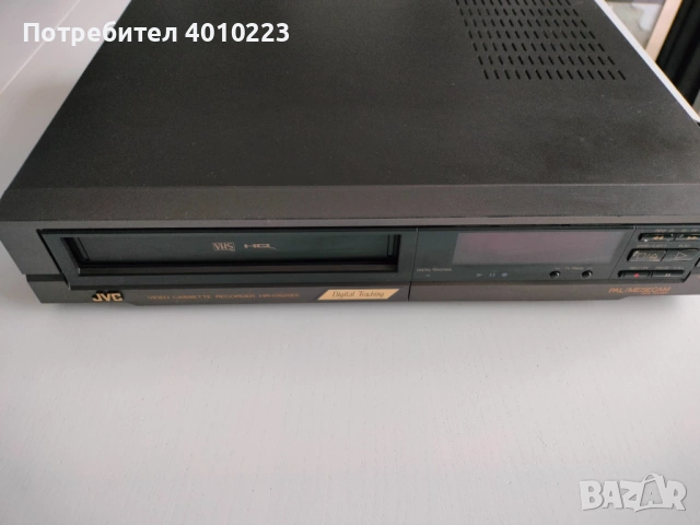 видеомагнетофон JVC HR-D525EE, снимка 2 - Плейъри, домашно кино, прожектори - 53694818