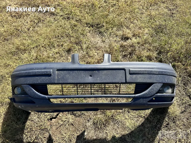 Предна броня за Seat Leon , снимка 3 - Части - 55736772