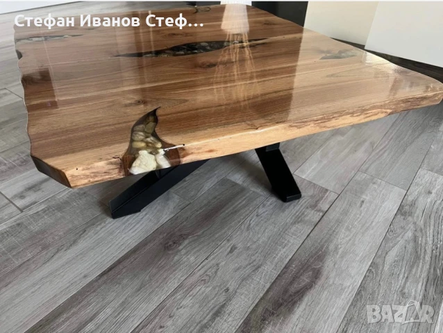 Холна маса от орех със смола