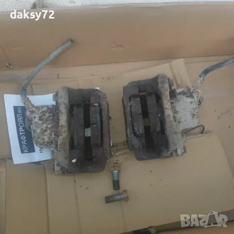 Предни спирачни пакети с нови накладки  от Рено Клио 1