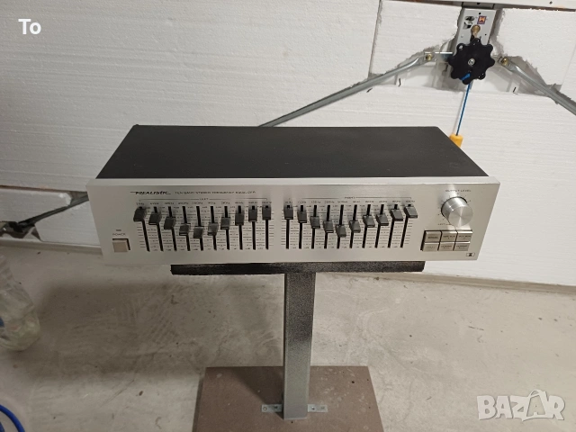 Екуалайзер Realistic