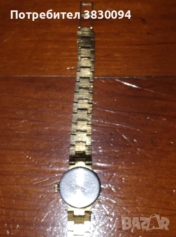 Дамски часовник Чайка, снимка 12 - Антикварни и старинни предмети - 53641250