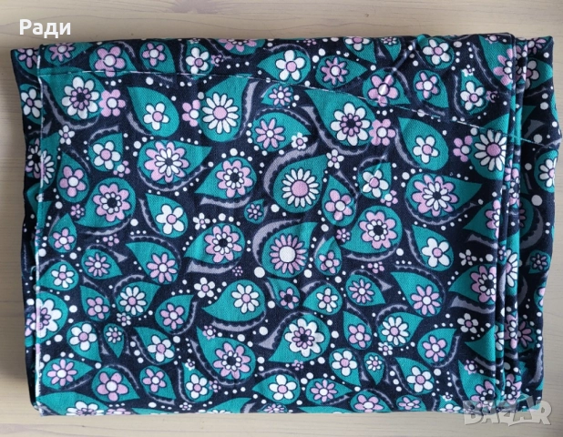 Продавам платове зелен с цветя , снимка 2 - Други - 49883038