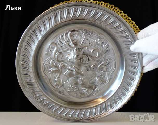 Калаена чиния,пано,Рицар,Дракон,щит,700 гр.,барок. 