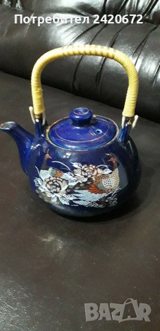 Рисуван порцеланов  чайник