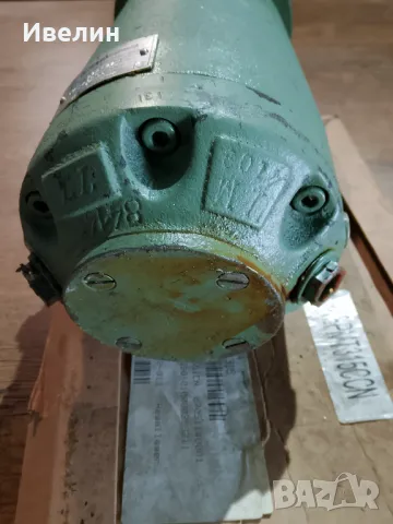 Бутален хидро мотор, снимка 2 - Индустриална техника - 48559713