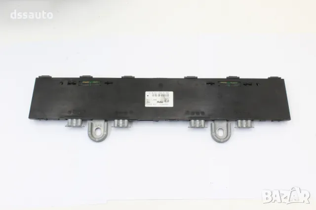 Антена Mercedes W221 A2218208189