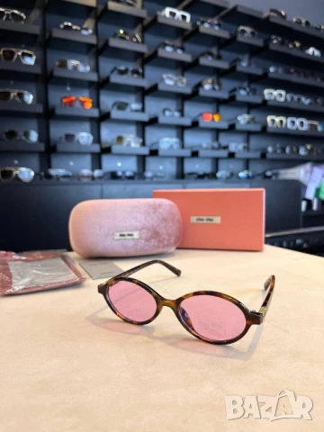 очила miu miu , снимка 7 - Слънчеви и диоптрични очила - 50675639