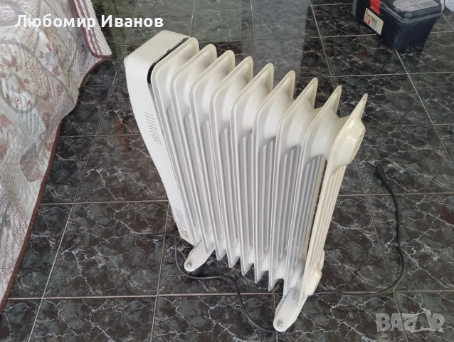 Маслен радиатор , снимка 2 - Радиатори - 53193839