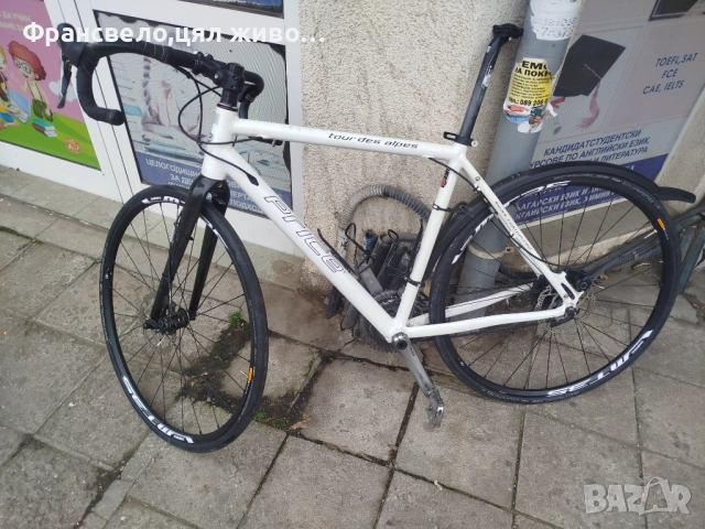 28 цола алуминиев велосипед колело размер 52,тип гравъл 3 по 10 скорости Shimano 105