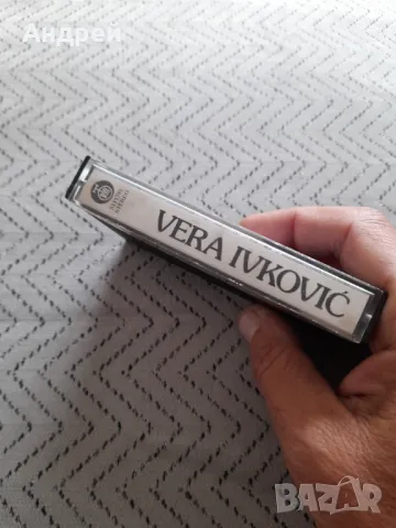 Стара аудио касета,касетка Vera Ivkovic 1982, снимка 2 - Други ценни предмети - 50068060