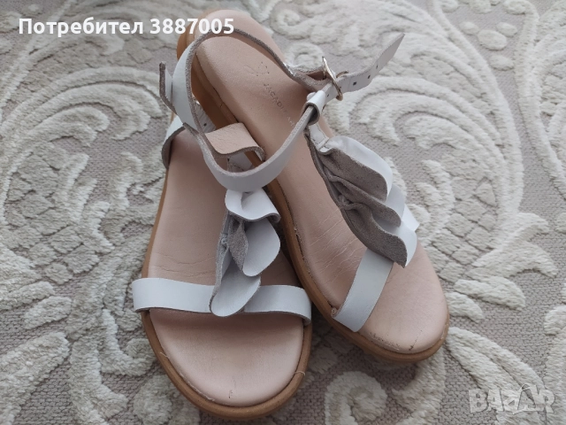 Лот обувки за момичета , снимка 4 - Детски сандали и чехли - 51817393