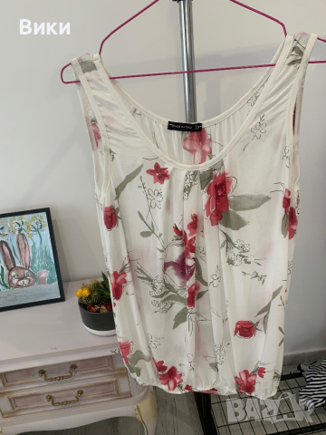 Дамски топ в размер S, снимка 2 - Потници - 44829816